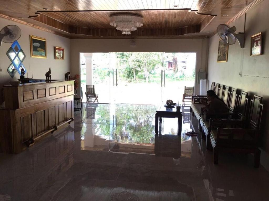 Leego Hotel Luang Prabang Exteriör bild