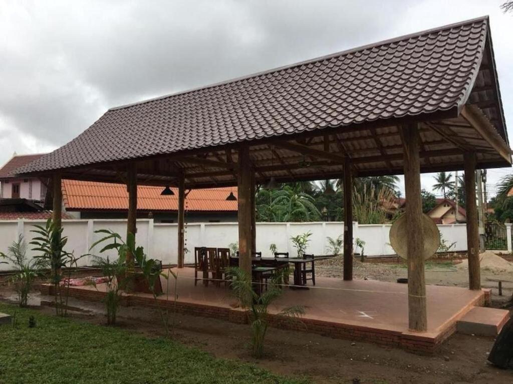 Leego Hotel Luang Prabang Exteriör bild